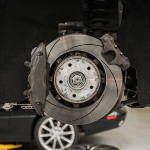 Modern Car Brake Pads And Discs Replacing